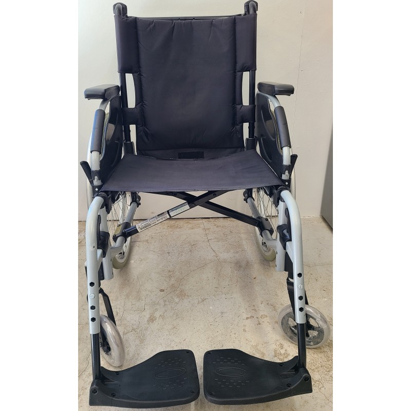 FAUTEUIL ROULANT MANUEL ACTION 2NG  INVACARE