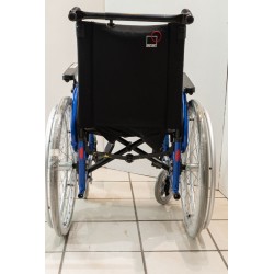 Fauteuil roulant manuel pliable, modèle Alto de la marque Dupont Médical - recyclaide - recycle aide - recycl'aide