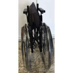 Fauteuil roulant manuel actif pliant Compact KÜSCHALL