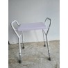 Tabouret de douche avec accoudoirs AIDAPT