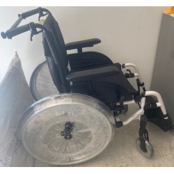 FAUTEUIL ROULANT MANUEL ACTION 4NG INVACARE