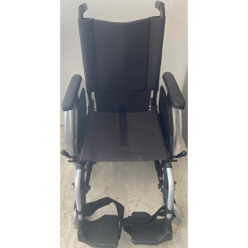 FAUTEUIL ROULANT MANUEL INNOV'EFFECT OTTOBOCK