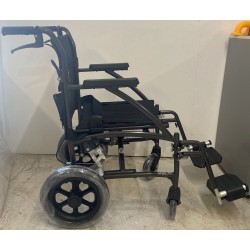 Fauteuil roulant de transfert STAN Drive DeVilbiss T40